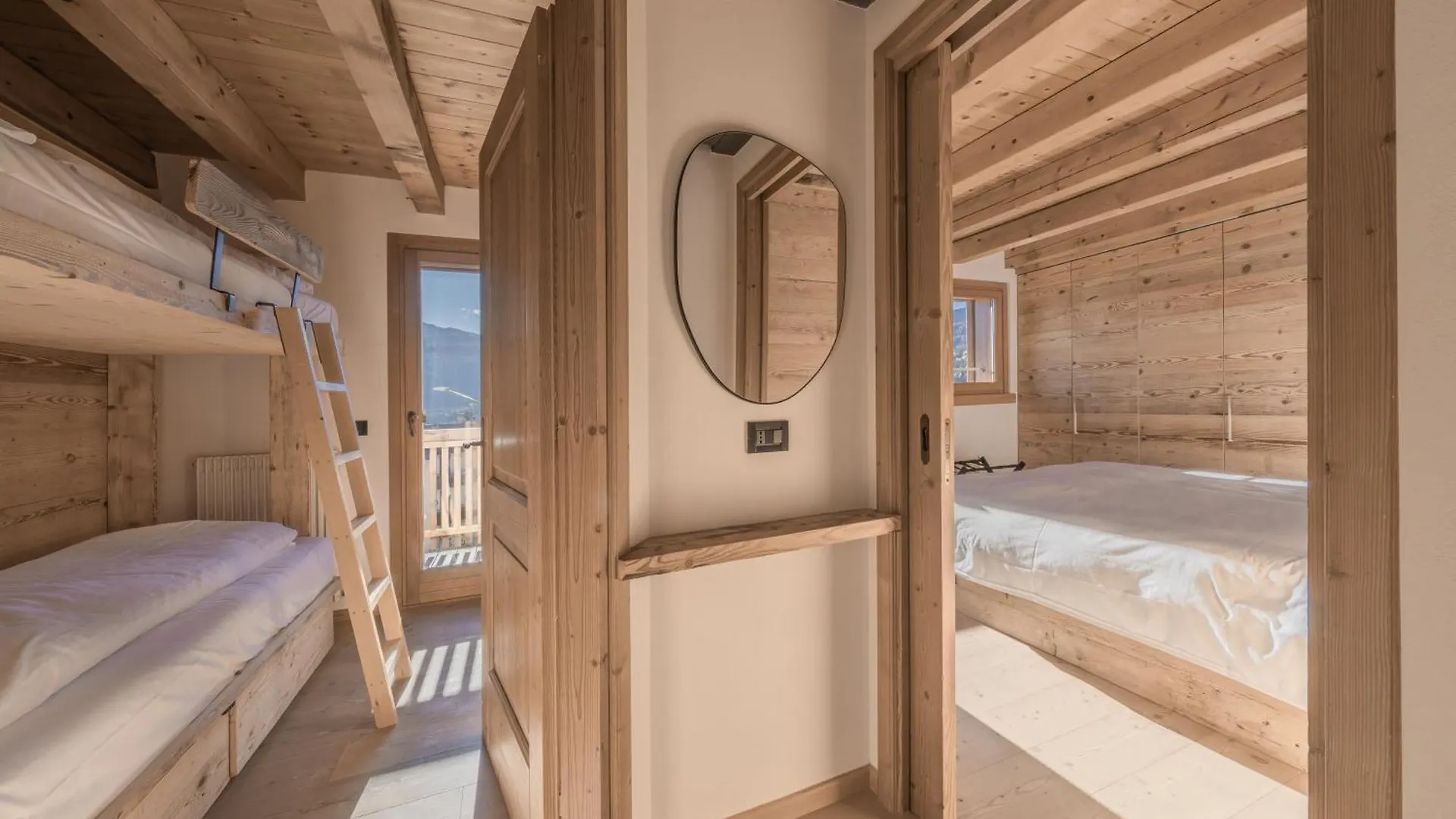 Apartment Nevesole Chalet - Charming Flat Near Dolomiti Ski Slopes San Vito di Cadore