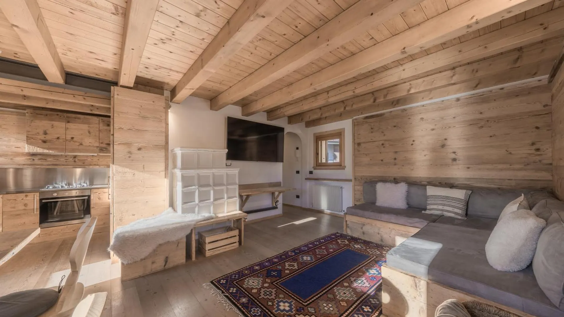 Nevesole Chalet - Charming Flat Near Dolomiti Ski Slopes San Vito di Cadore 0*,  Italy