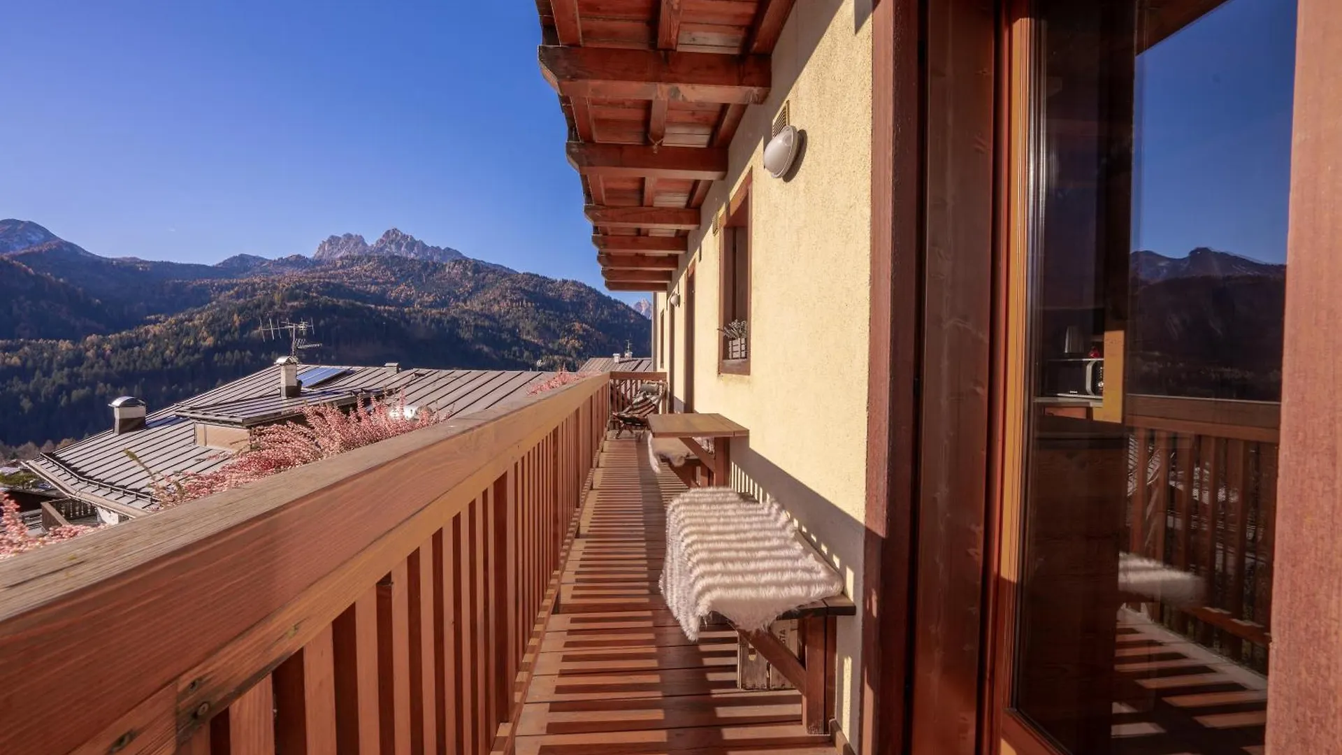 Nevesole Chalet - Charming Flat Near Dolomiti Ski Slopes San Vito di Cadore Apartment